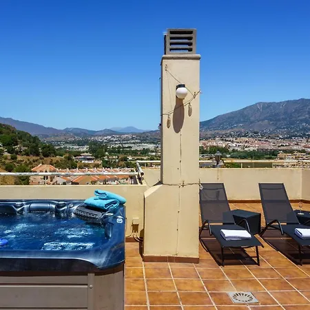 Spacious Castillo Sohail Penthouse With Jacuzzi By Costarentals - Ref 12 Apartament *