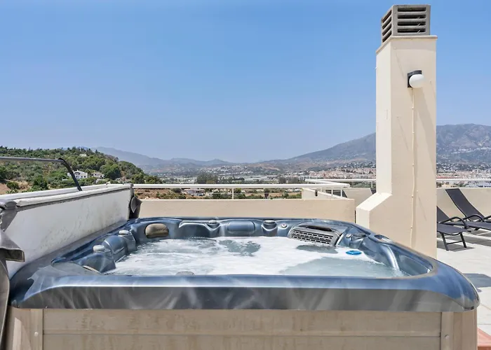 Spacious Castillo Sohail By Costarentals - Ref 12