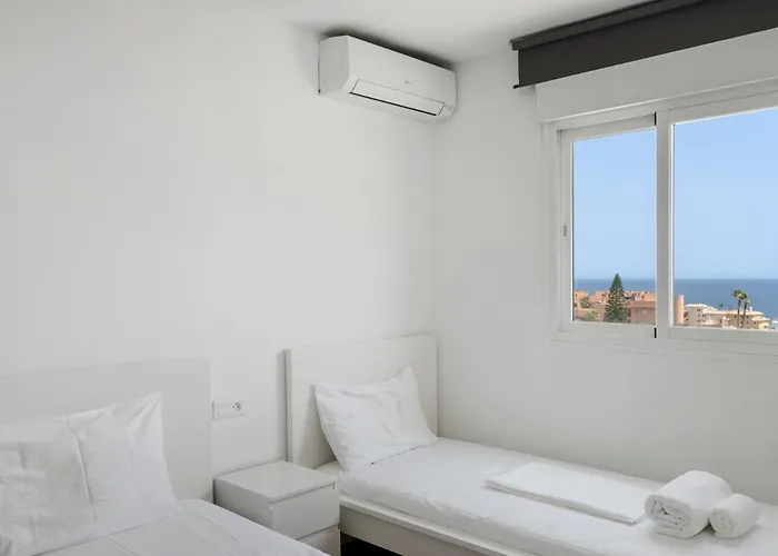 Apartment Spacious Castillo Sohail By Costarentals - Ref 12 Fuengirola