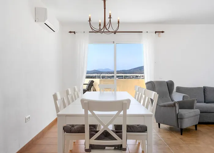 Spacious Castillo Sohail By Costarentals - Ref 12 Апартаменты