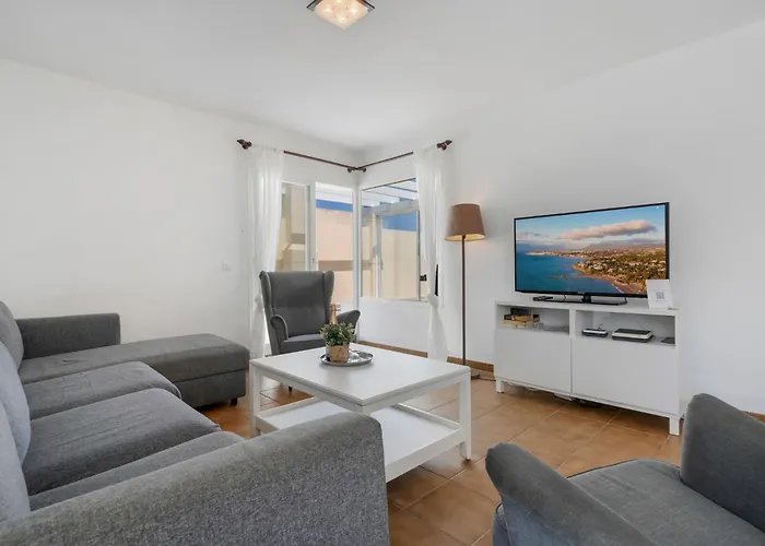 Spacious Castillo Sohail By Costarentals - Ref 12 *