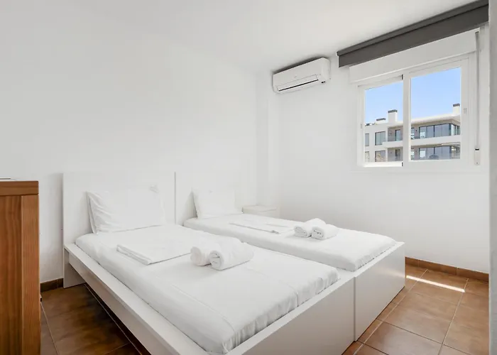 Spacious Castillo Sohail By Costarentals - Ref 12